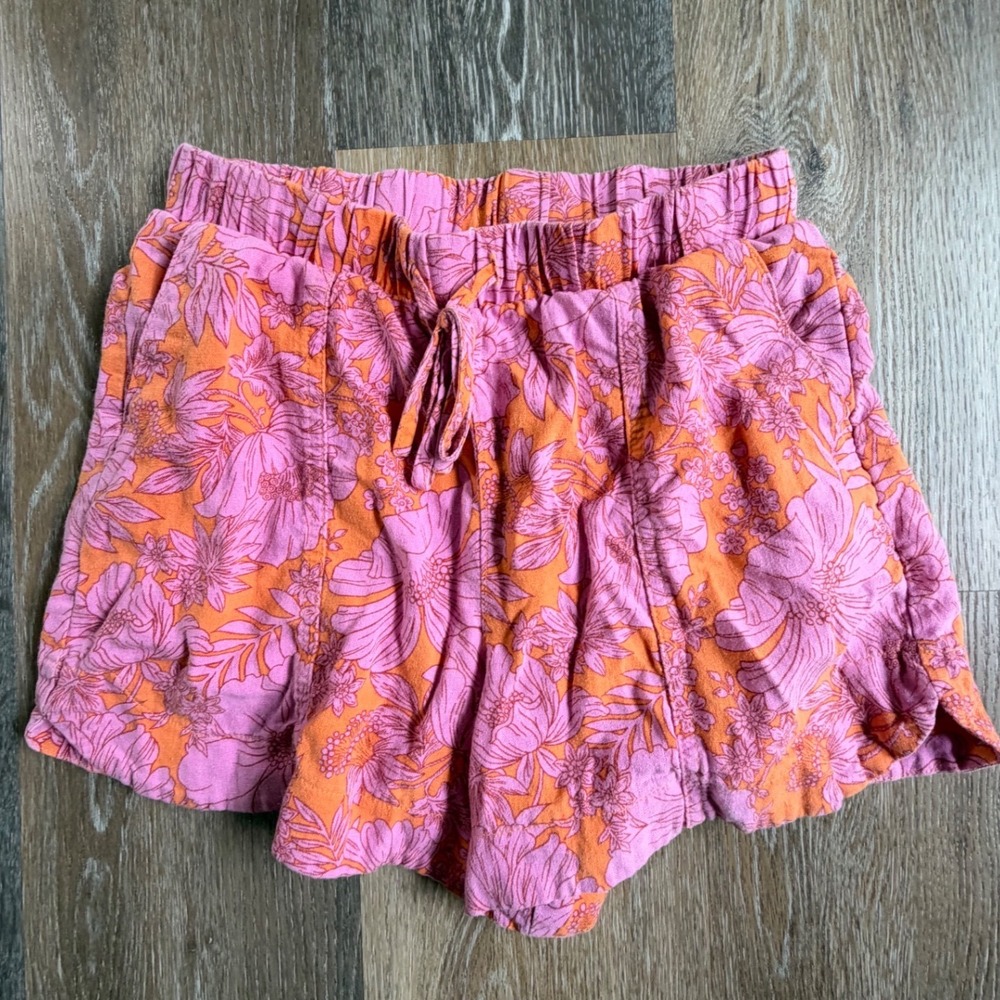 Universal Thread Shorts Womens XS Pink Orange Floral Elastic Waist High Rise